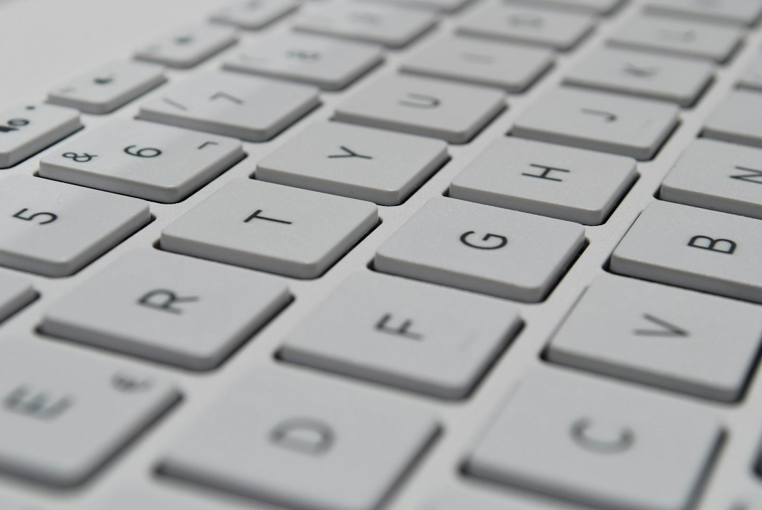 White computer keyboard
