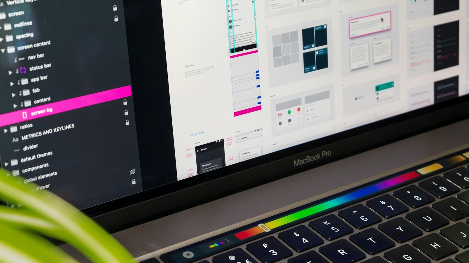 Macbook pro displaying computer icons